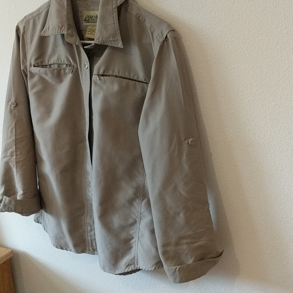 Guides Choice Button Up - Picture 6 of 6